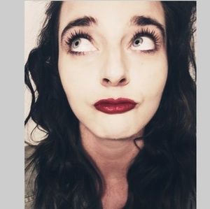 Meet your Posher, Kaycee